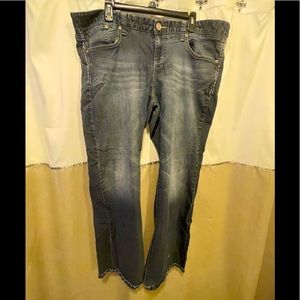 Maurices bootcut jeans, size 20W, well-loves as seen in pics 😊